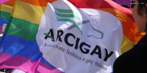 La bandiera di Arcigay 