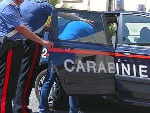 carabinieri-arresto-mezze-maniche