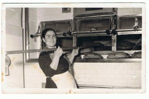 16/10/1964: inaugurazione del forno della signora Gelsomina