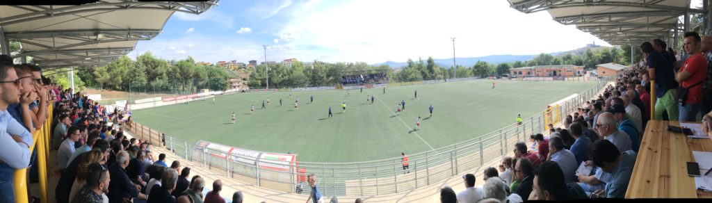 Una panoramica dello stadio "Donato Curcio" (foto Claudio Buono)